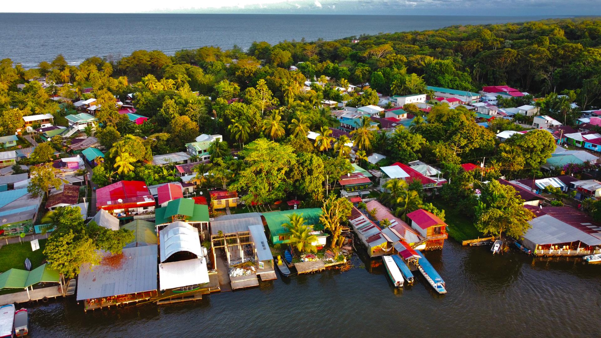 What to Pack for a Canal-Side Lodge in Tortuguero